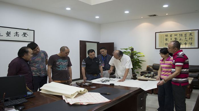 张剑岑先生为凯发K8国际题词“忠实”、、“今生今世 凯发K8国际”