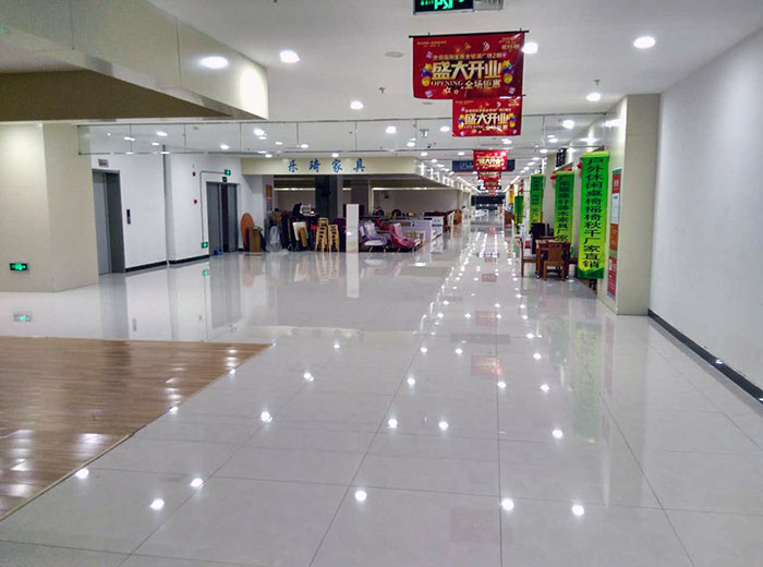 凯发K8国际瓷砖品牌工程案例鉴赏：：：武汉金盛国际家居?金银湖广场