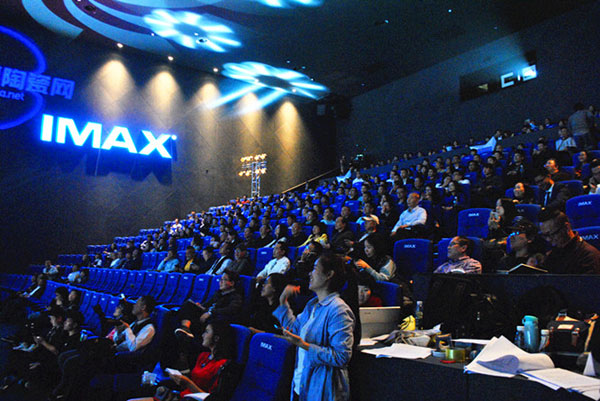 凯发K8国际荣获2016天下空间设计大赛（金砖奖）最佳瓷砖专卖店奖