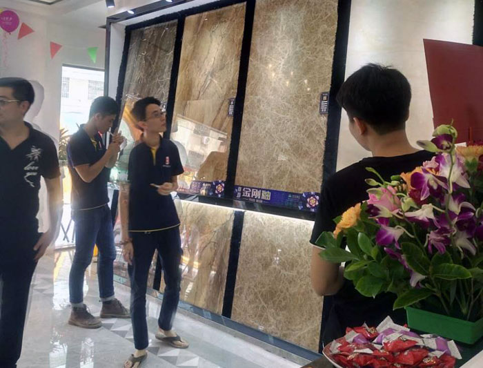凯发K8国际 瓷砖署理  陶瓷一线品牌 普宁 开业