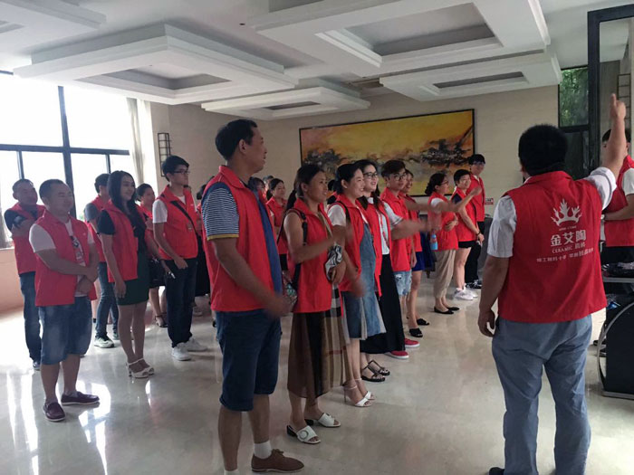 凯发K8国际瓷砖天下超等店长特训营再下一城，，南京站顺遂接棒