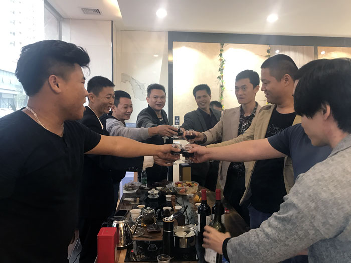 陶瓷一线品牌 凯发K8国际瓷砖 中山古镇300平专卖店开业盛典圆满乐成