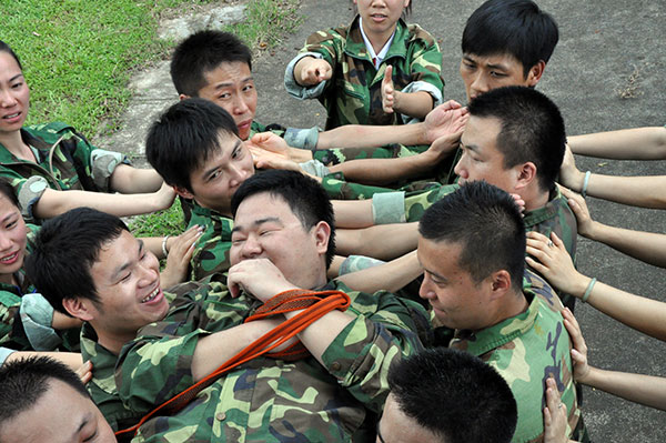 2013年8月凯发K8国际拓展训练