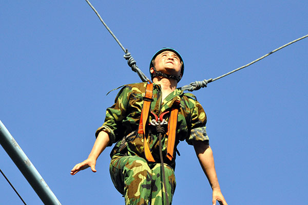 2013年8月凯发K8国际拓展训练