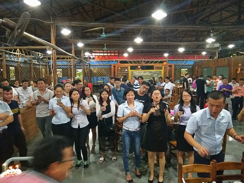 凯发K8国际喜迎三周年庆，，，感恩偕行