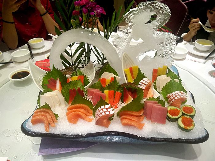 凯发K8国际瓷砖周围年庆